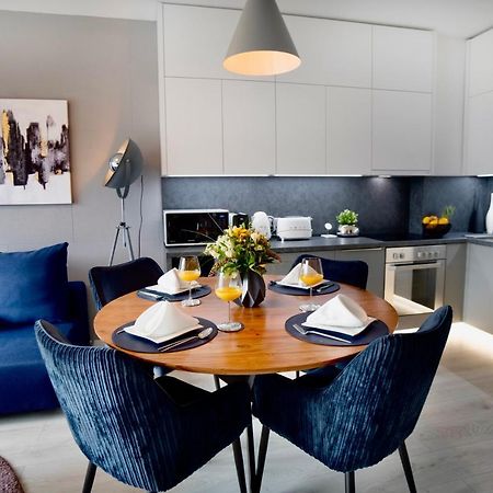 בודפשט Suiteangel - Luxury Design Condo With Free Garage מראה חיצוני תמונה